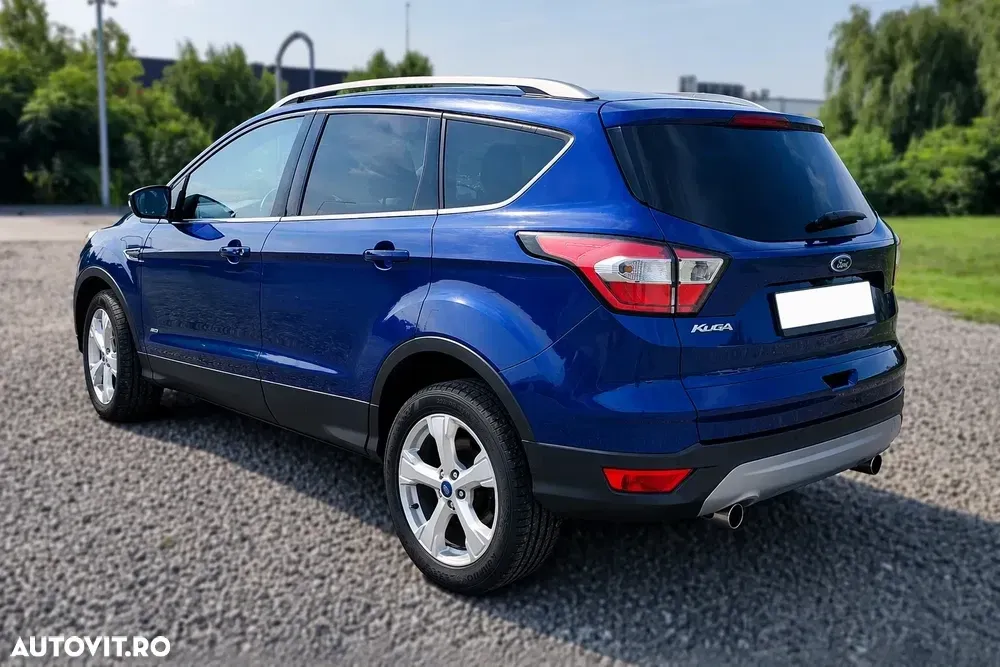 Ford Kuga II 2.0 TDCi Powershift 4WD Titanium — imagine 5