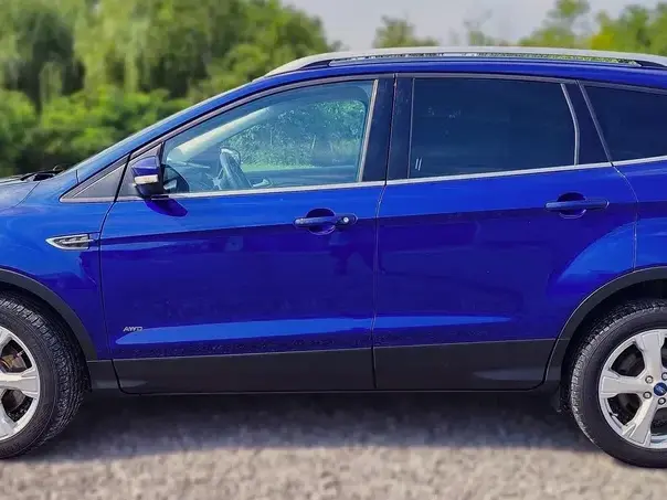Ford Kuga II 2.0 TDCi Powershift 4WD Titanium