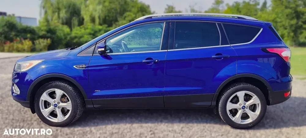 Ford Kuga II 2.0 TDCi Powershift 4WD Titanium — imagine 4