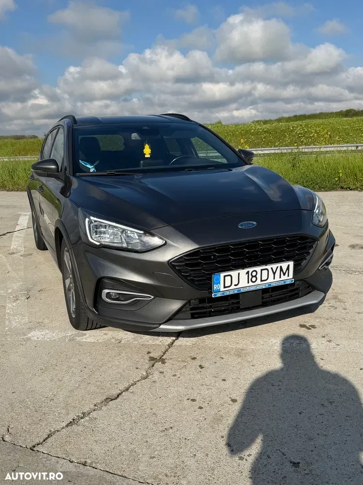 Ford Focus MK4 1.5 EcoBlue Active — imagine 2