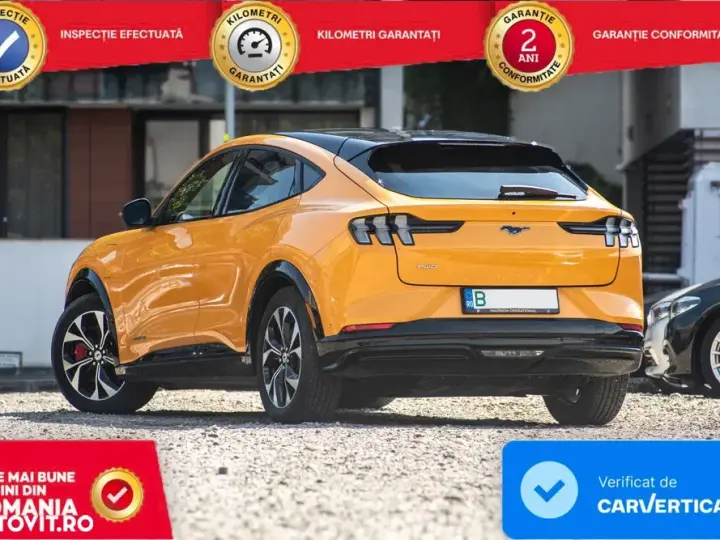 Ford Mustang Mach-E AWD Standard Range 198 kW Premium