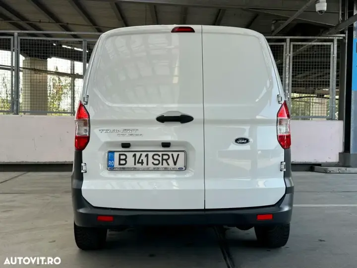 Ford Courier