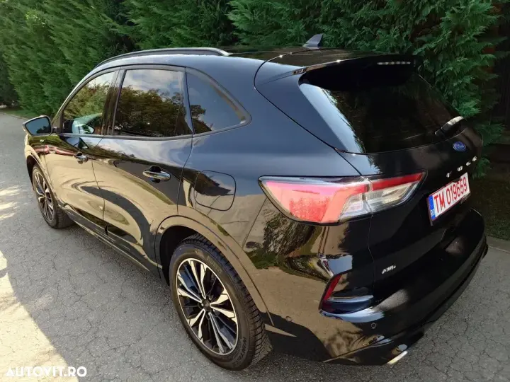 Ford Kuga III 2.0 EcoBlue Aut. 4x4 ST-LINE
