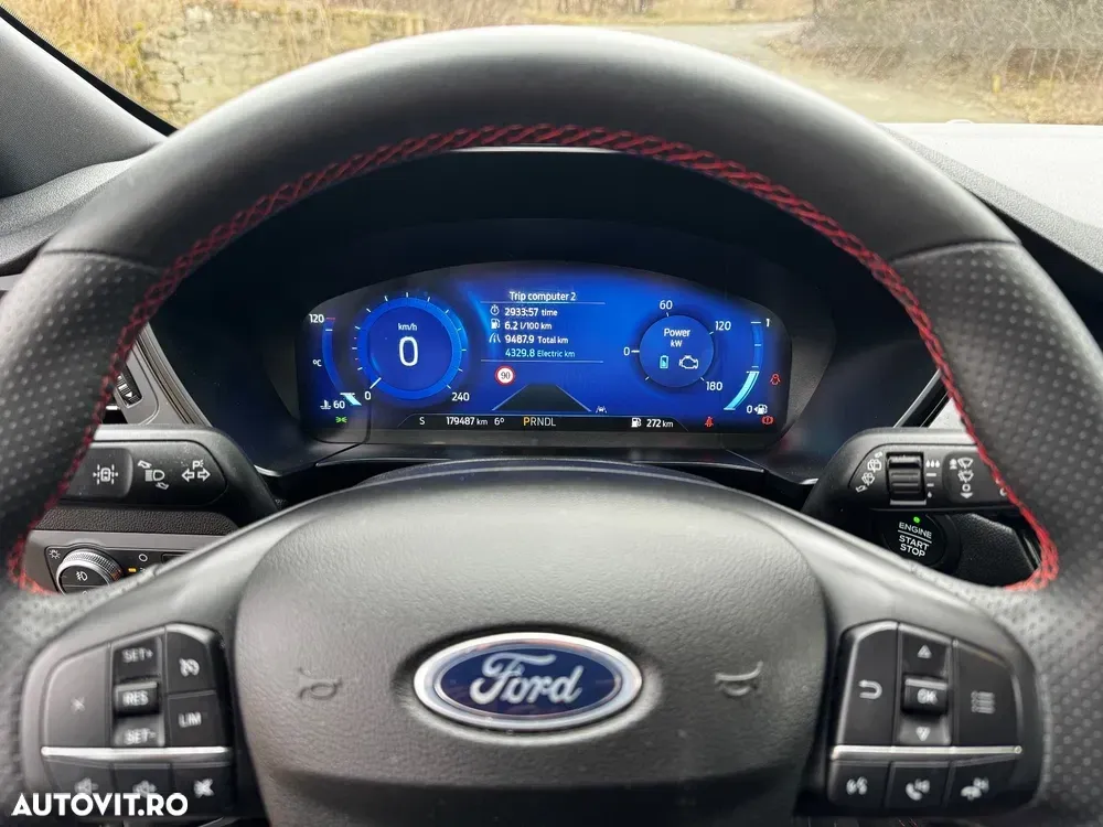 Ford Kuga III 2.5 Duratec FHEV ST-LINE X — imagine 6