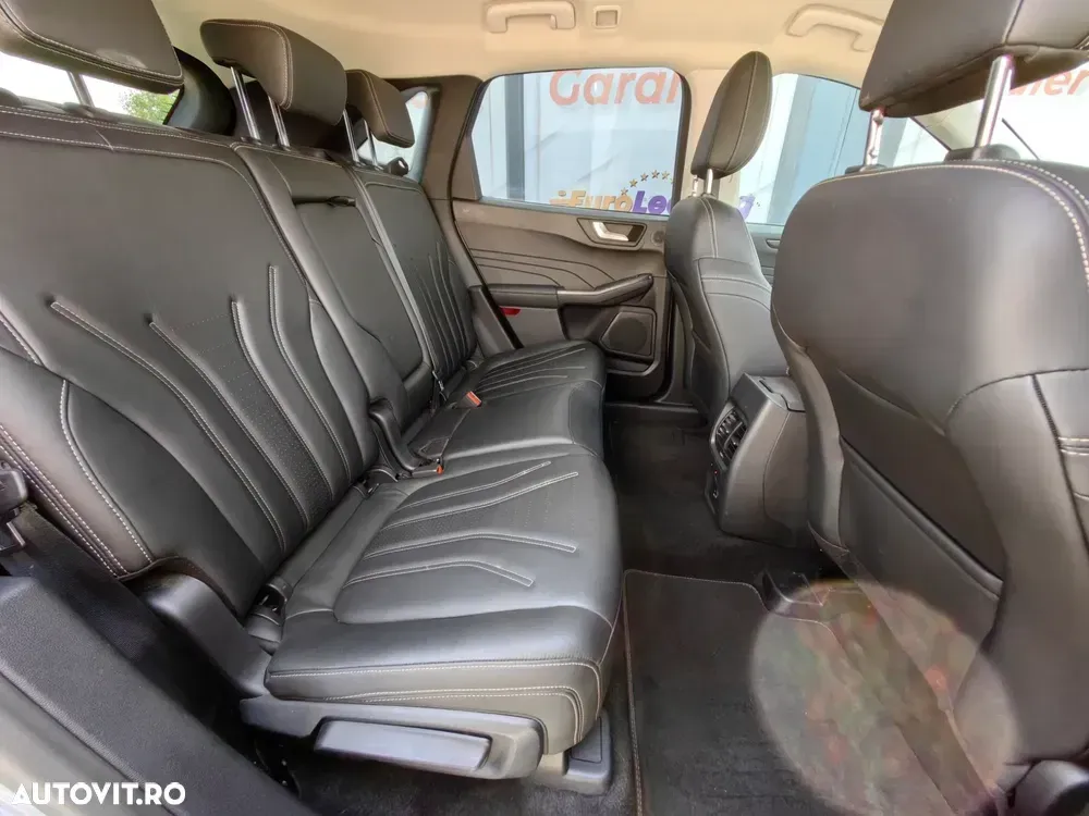 Ford Kuga 2.5 Duratec PHEV Vignale — imagine 6