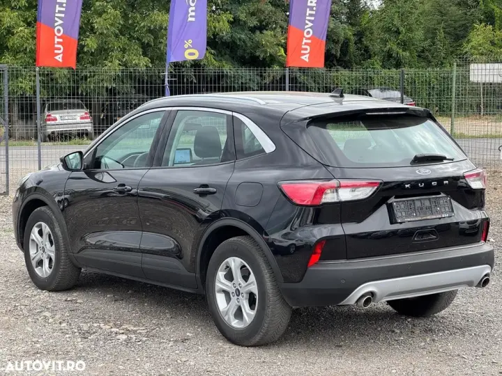 Ford Kuga III 1.5 EcoBoost 2x4 Cool & Connect