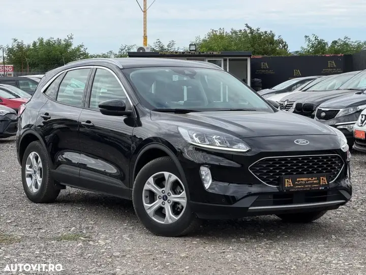 Ford Kuga III 1.5 EcoBoost 2x4 Cool & Connect