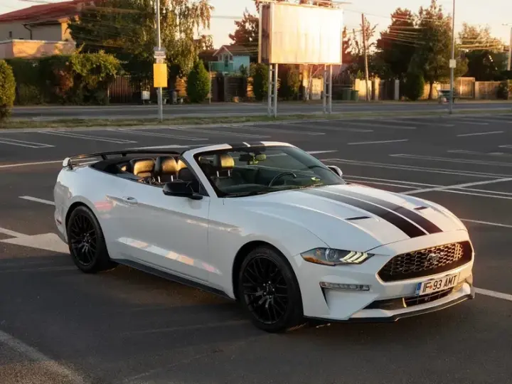 Ford Mustang VI