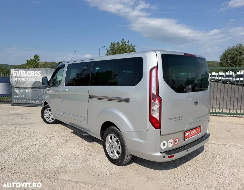 Ford Tourneo Custom — imagine 2