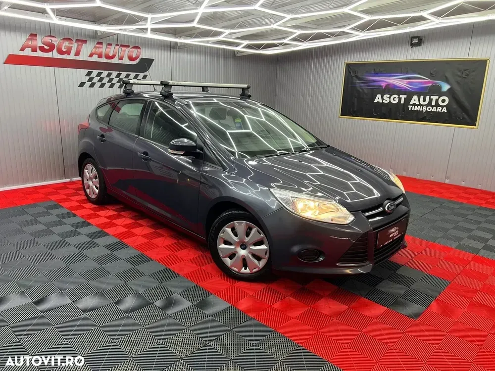 Ford Focus — imagine 3
