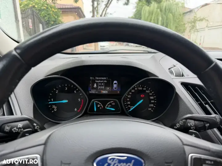 Ford Kuga II 2.0 TDCi Powershift 4WD Titanium