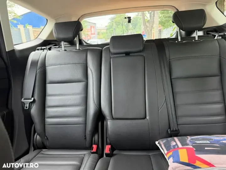 Ford Kuga II 2.0 TDCi Powershift 4WD Titanium