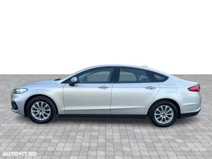 Ford Mondeo IV 2.0 HEV Trend