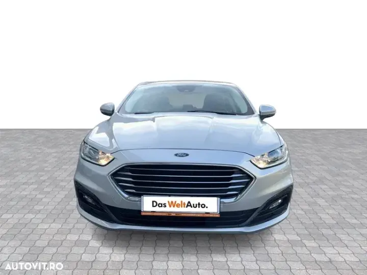 Ford Mondeo IV 2.0 HEV Trend