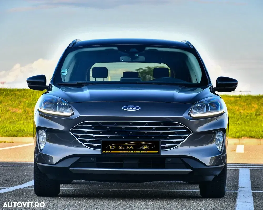 Ford Kuga III 1.5 TDCi 2WD Powershift Titanium — imagine 3