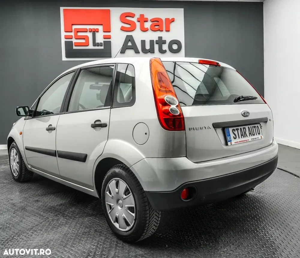 Ford Fiesta VI 1.4 TDCI Titanium — imagine 4