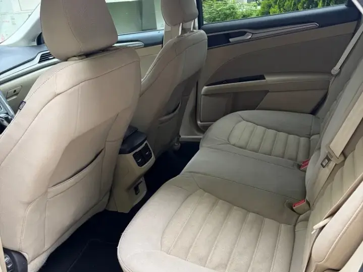 Ford Mondeo IV 1.5 EcoBoost Aut. Titanium
