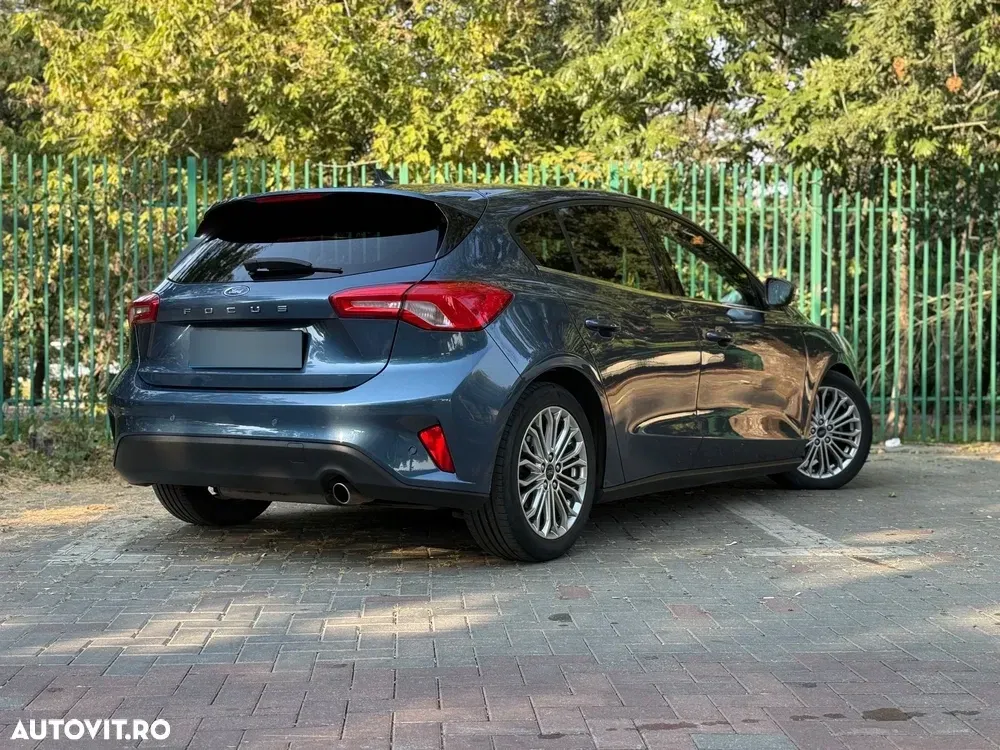 Ford Focus MK4 1.5 EcoBlue Titanium X — imagine 4