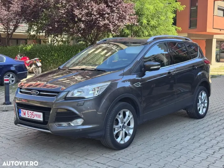 Ford Kuga II 1.5 EcoBoost 2x4 Titanium