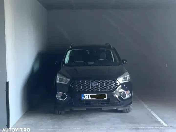 Ford Kuga II 2.0 TDCi 4WD Powershift Vignale