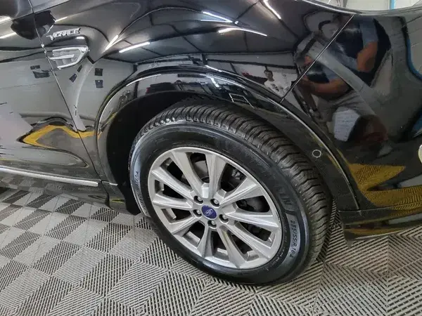 Ford Kuga II 2.0 TDCi 4WD Powershift Vignale