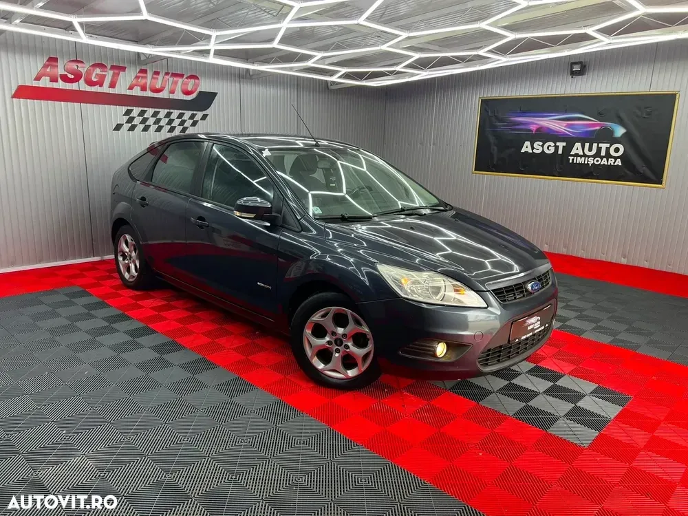 Ford Focus MK2 — imagine 3
