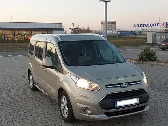 Ford Tourneo
