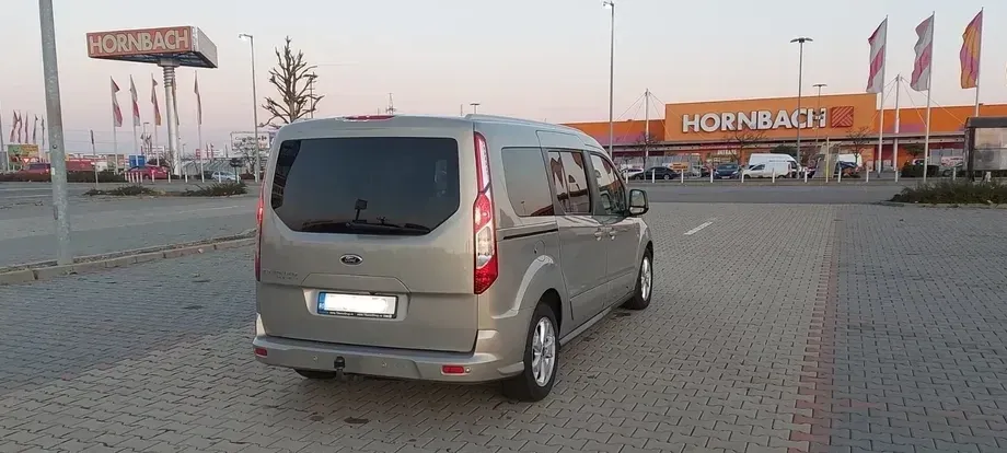 Ford Tourneo — imagine 6