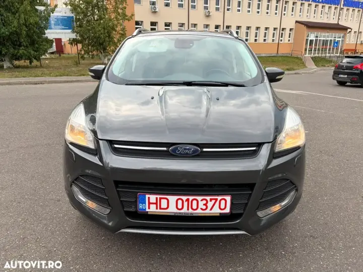 Ford Kuga 2.0 TDCi 4WD Powershift Titanium