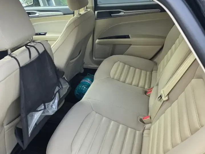 Ford Mondeo IV 2.0 TDCi Powershift Business