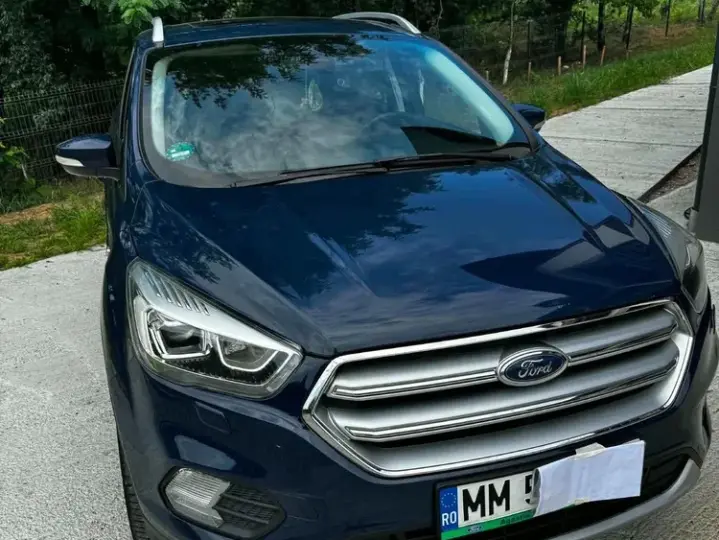 Ford Kuga 2.0 TDCi 4WD Powershift Titanium