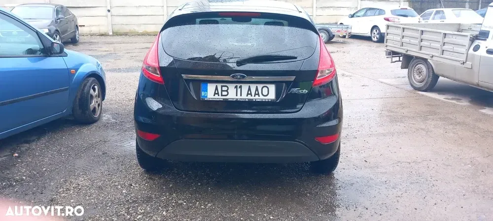 Ford Fiesta VII 1.25i Ambiente — imagine 2