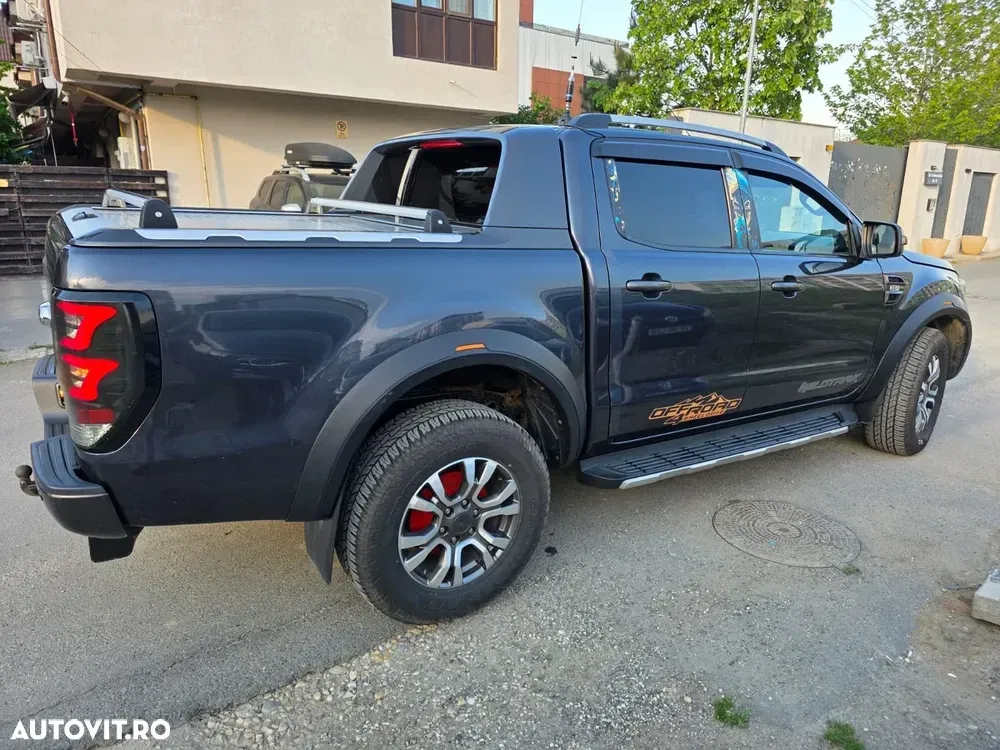 Ford Ranger III 3.2 Duratorq 200 CP 4x4 Cabina Dubla Wildtrack Aut. — imagine 3