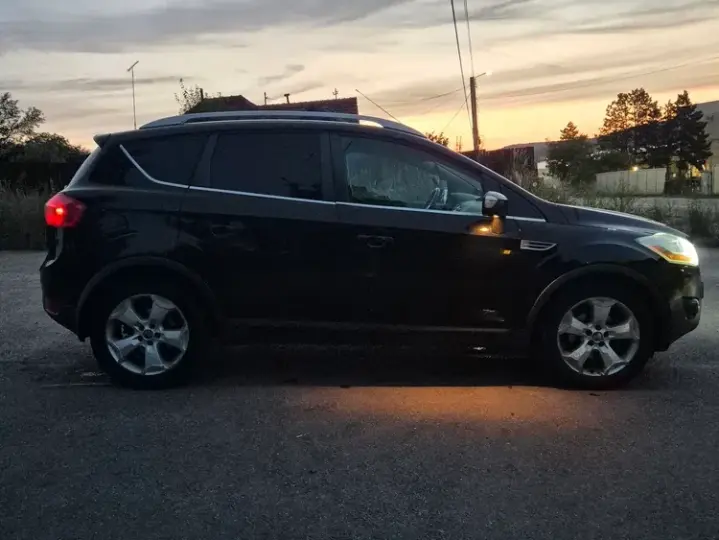 Ford Kuga I 2.0L TDCi DPF Titanium