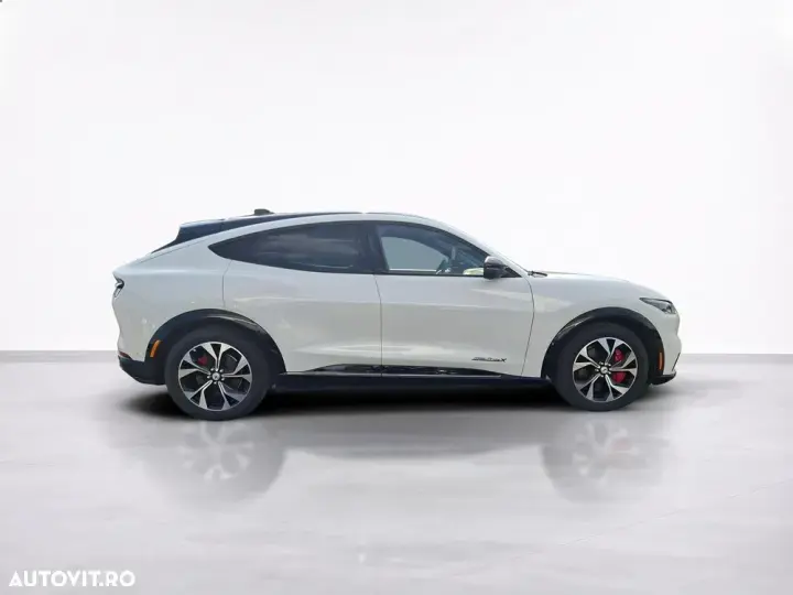 Ford Mustang Mach-E AWD