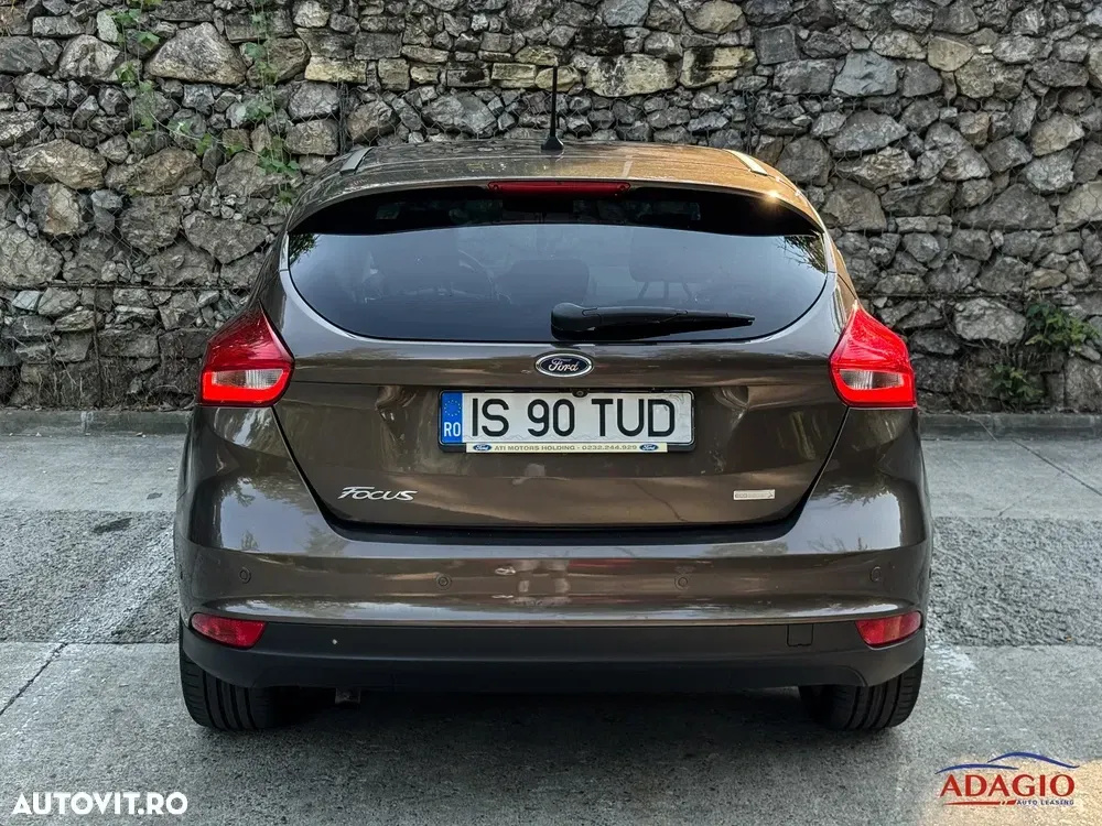 Ford Focus MK4 1.0 EcoBoost Titanium Business — imagine 6