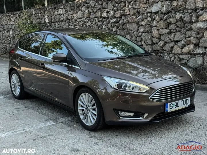 Ford Focus MK4 1.0 EcoBoost Titanium Business