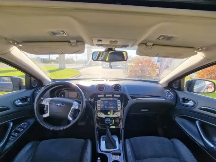 Ford Mondeo III 2.0 STCi Titanium