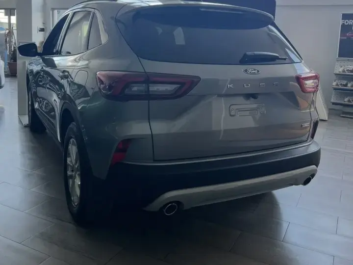 Ford Kuga 2.5 Duratec PHEV Titanium