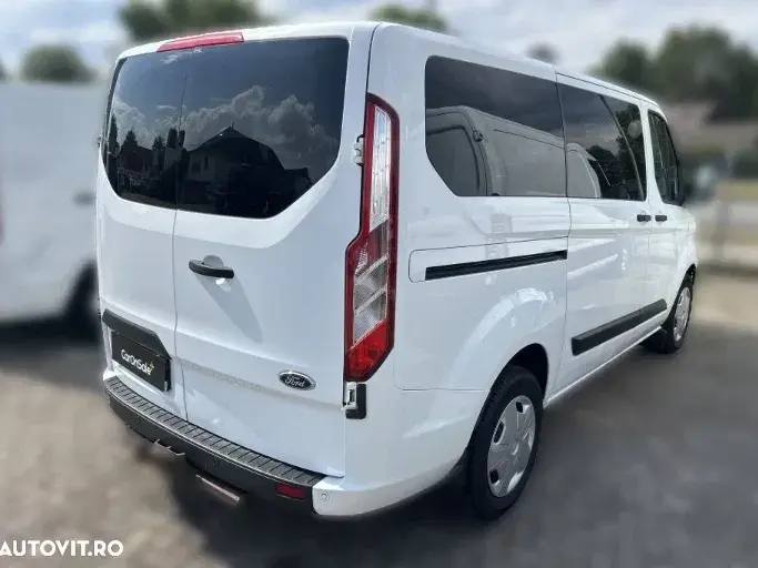 Ford Transit Custom Kombi 340 2.0 EcoBlue 130 CP L2H1 Trend