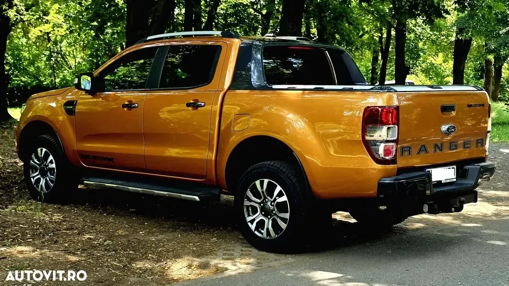 Ford Ranger III 2.0 EcoBlue 213 CP 4x4 Cabina Dubla Wildtrack Aut. — imagine 3