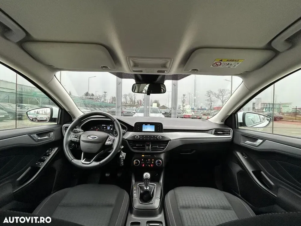 Ford Focus MK4 1.5 EcoBlue Trend Edition — imagine 3
