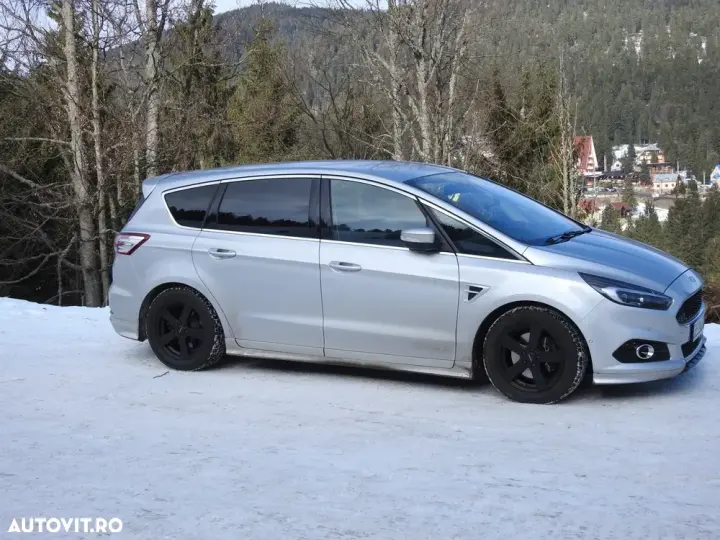 Ford S-Max II 2.0 TDCi Powershift AWD ST-Line