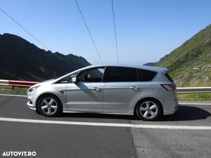 Ford S-Max II 2.0 TDCi Powershift AWD ST-Line