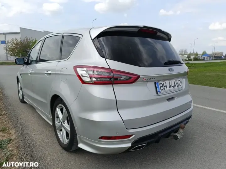 Ford S-Max II 2.0 TDCi Powershift AWD ST-Line