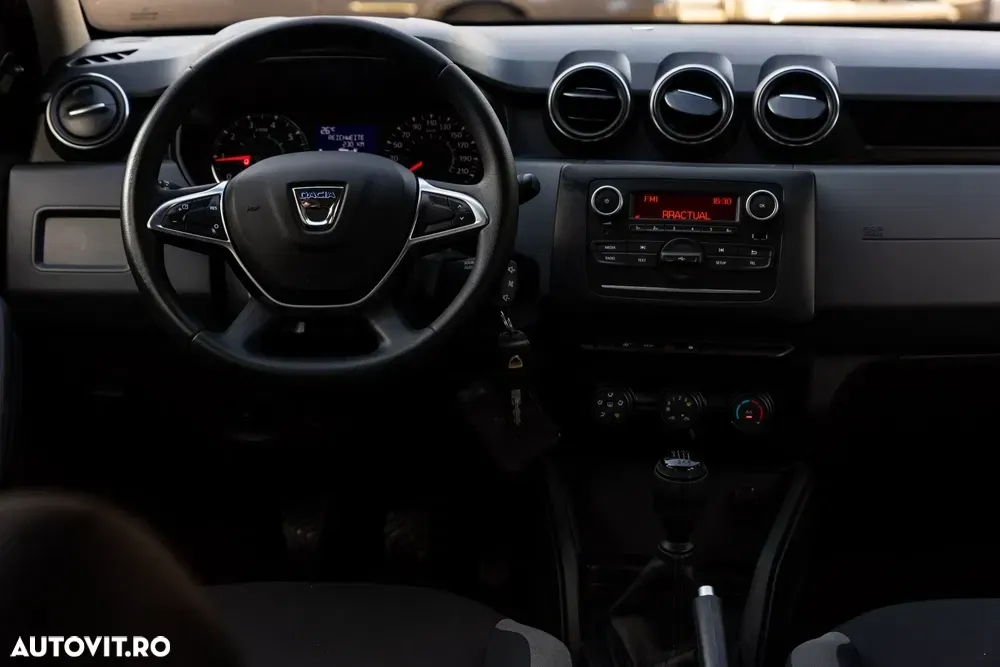 Dacia Duster 1.5 dCi 4x2 Laureate — imagine 6
