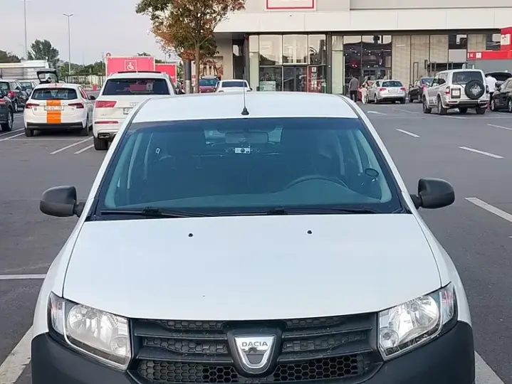 Dacia Sandero 1.2 75CP Acces