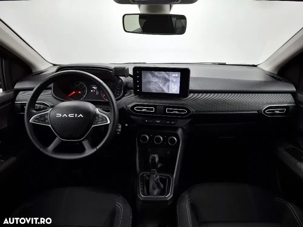Dacia Logan III TCe 90 CVT Prestige — imagine 3