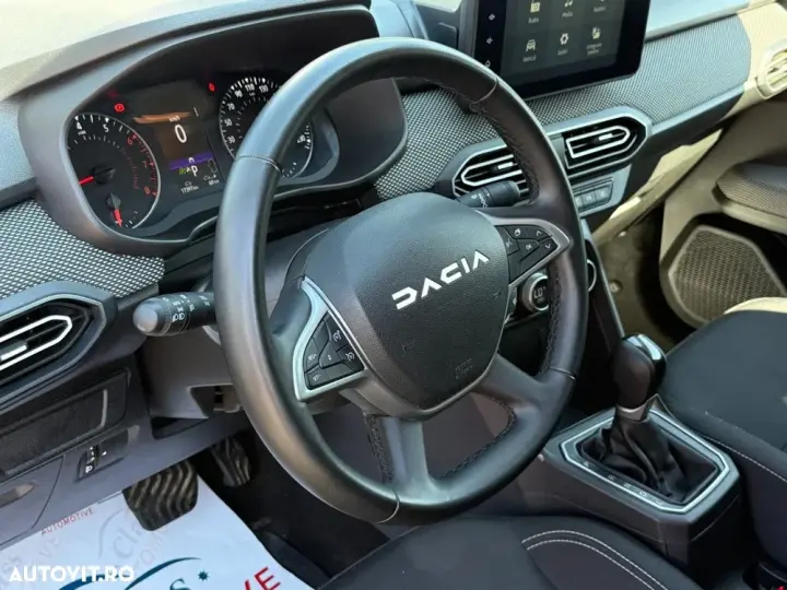 Dacia Logan TCe 90 CVT Prestige