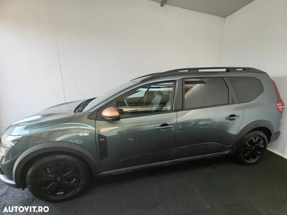 Dacia Jogger 7 locuri HEV 140 Extreme+ — imagine 3